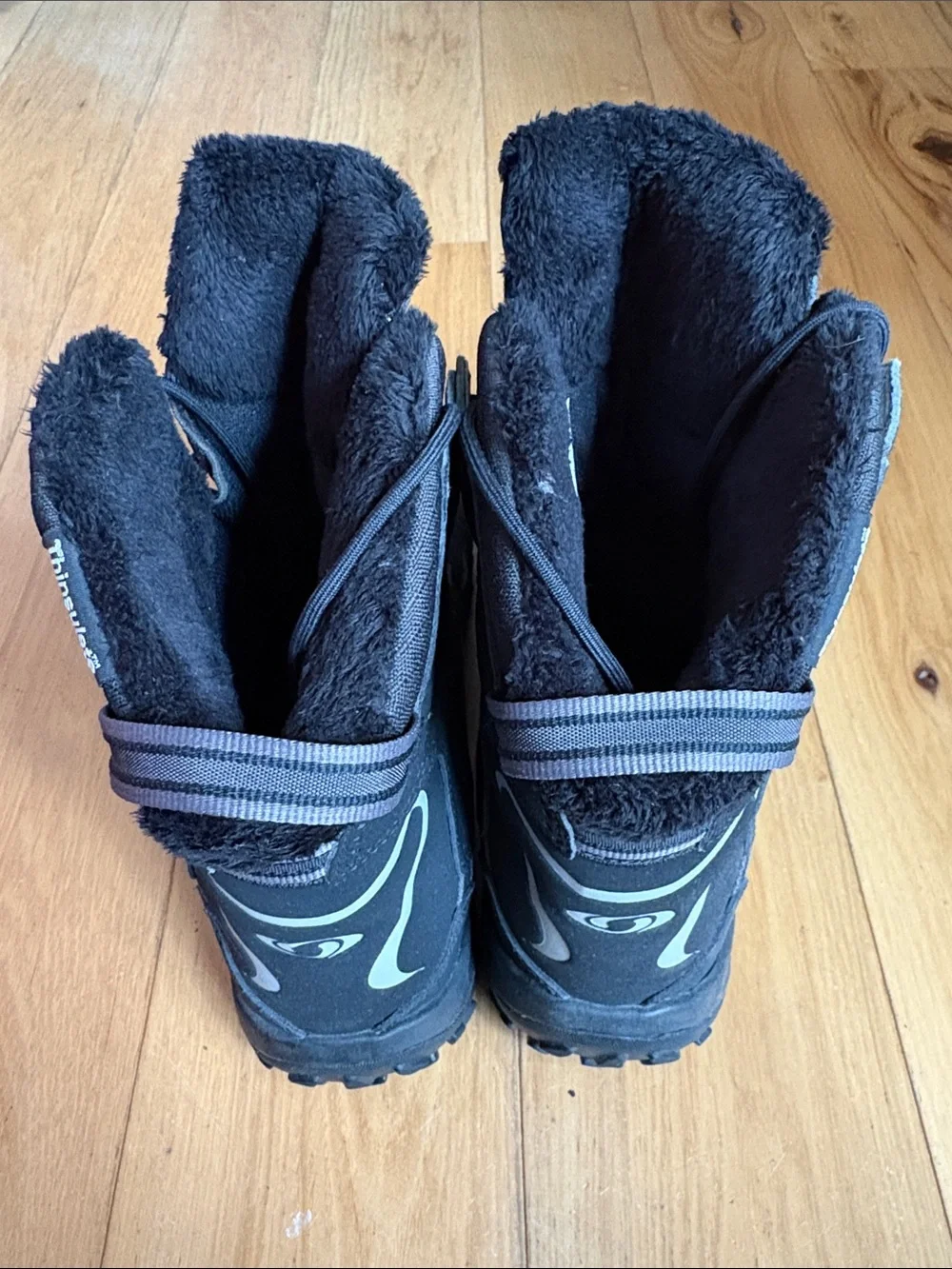 Salomon Black Winter Rain & Snow Boots Size 9